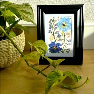 Handmade flower art - candle larkspur & hydrangea
